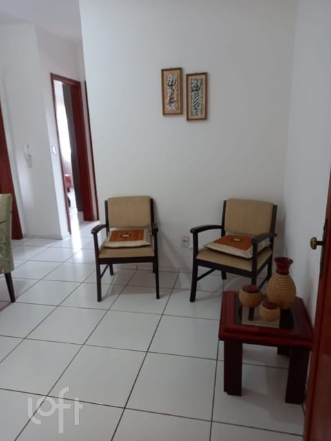 Image 20 - 250023